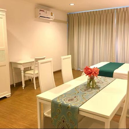 Baan Klang Condo Hotel הואה הין מראה חיצוני תמונה